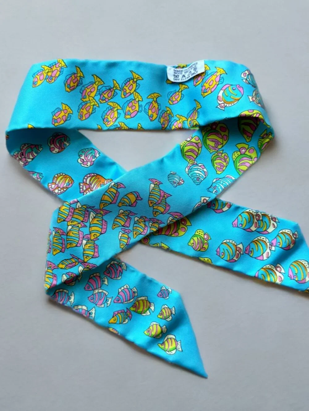 Hermes Blue Recontre Oceane Fish Silk Twilly Scarf